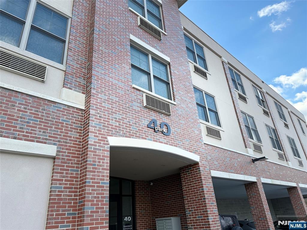 40 West Park Avenue, Unit 303 Park Ridge, NJ 07656 - Photo 14 of 14