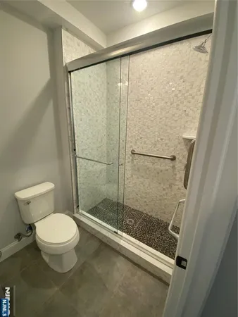 $3,395 | 40 West Park Avenue, Unit 303, Park Ridge, NJ 07656