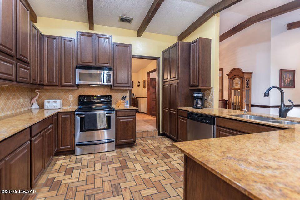 38 Winchester Road Ormond Beach, FL 32174 - Photo 20 of 74 25