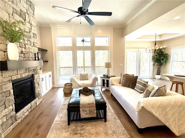 $579,900 | 1300 Melissa Court, Kearney, MO 64060