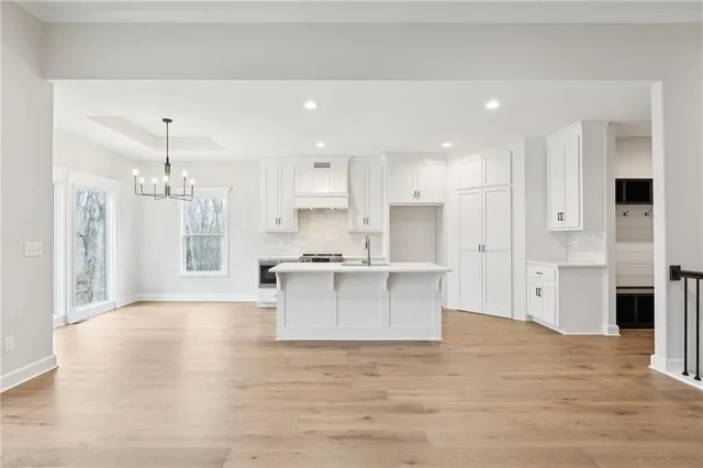 $579,900 | 1300 Melissa Court, Kearney, MO 64060