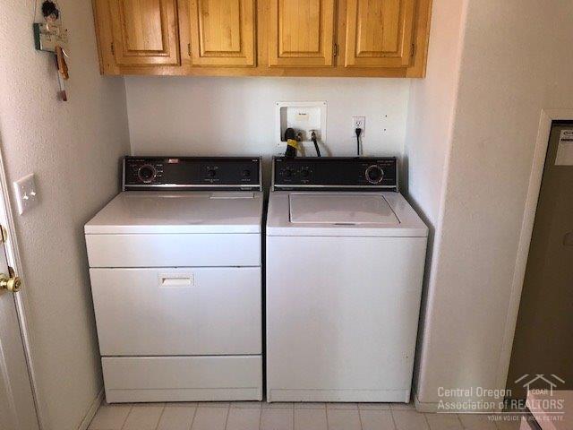 6568 Southwest Shad Road Terrebonne, OR 97760 - Photo 14 of 22 washer and dryer included
