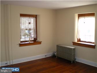 420 Yoder Road Harleysville, PA 19438 - Photo 8 of 10 Living Room