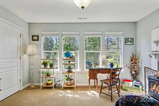 $290,000 | 1304 Deermouse Way, Unit 405, Hendersonville, NC 28792