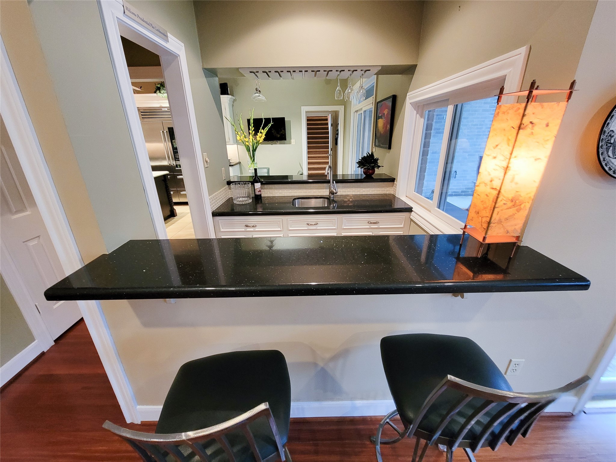 4401 Roseland Street Houston, TX 77006 - Photo 20 of 46 Fully Equipped Bar Area with sink and Serving Window to Covered Patio Area!
