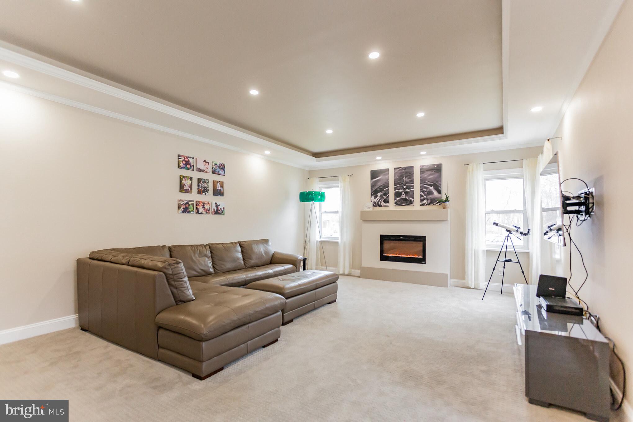 226 Sandringham Road Cherry Hill, NJ 08003 - Photo 16 of 29 Gallery Image 16