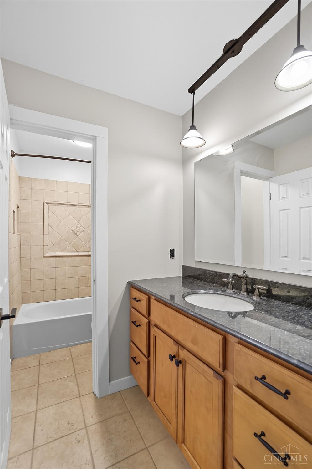 6303 West Fork Road Cincinnati, OH 45247 - Photo 31 of 49 Gallery Image 31