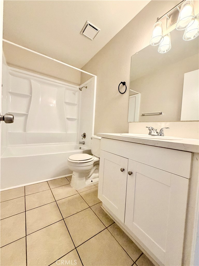 1683 West Wilson Street Rialto, CA 92376 - Photo 6 of 21