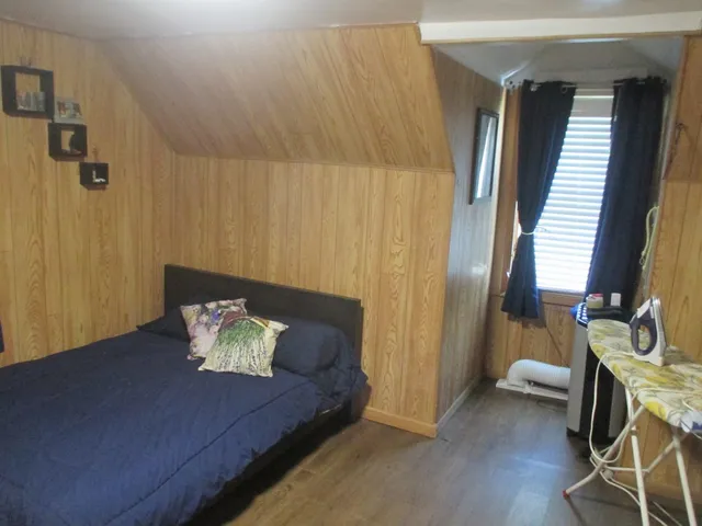 $309,500 | 4325 West 99th Place, Oak Lawn, IL 60453