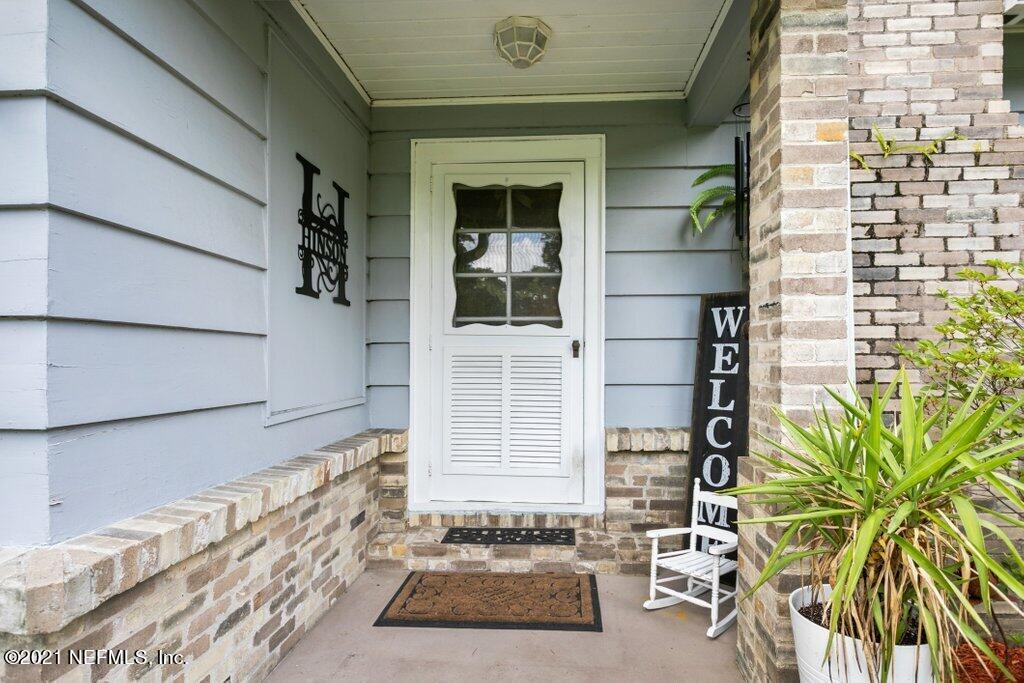 1640 Lakewood Road Jacksonville, FL 32207 - Photo 3 of 37 a view of front door of house