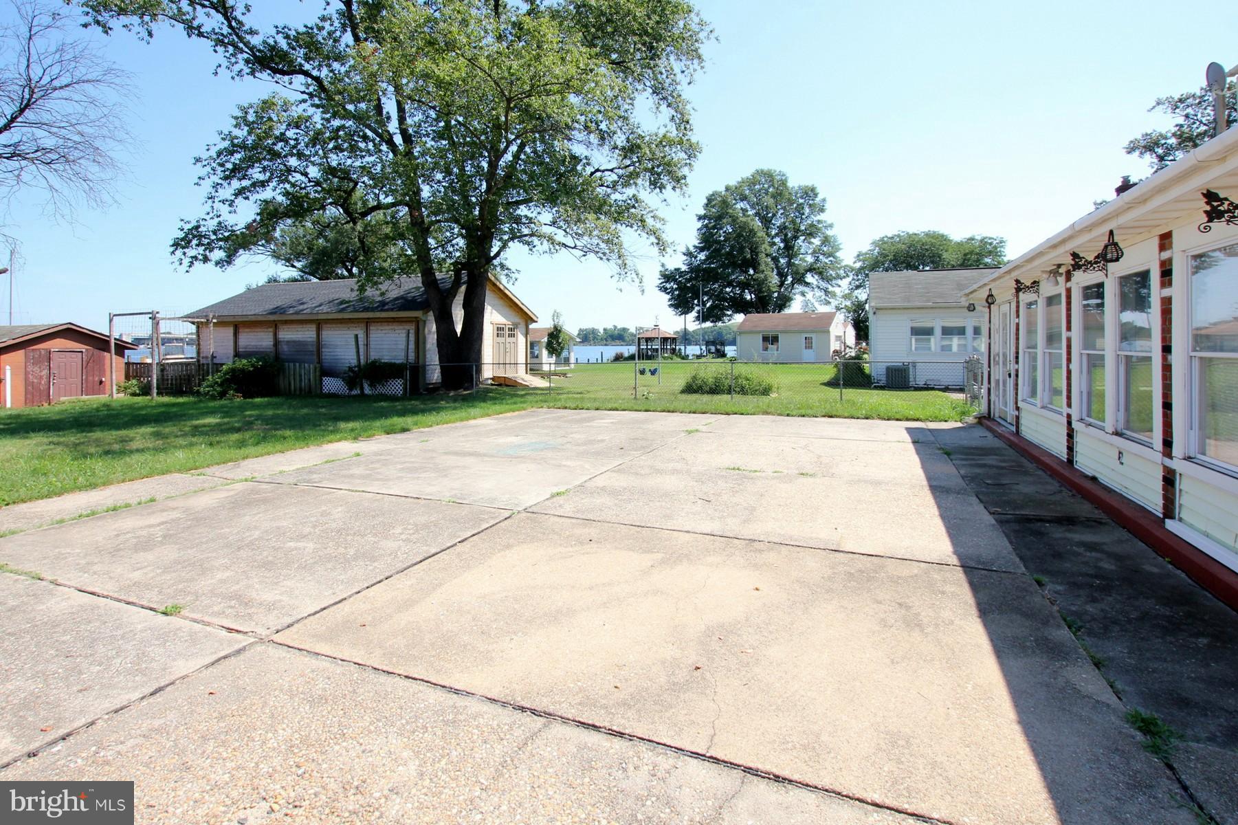 8270 Bullneck Road Dundalk, MD 21222 - Photo 25 of 30 Exterior (Rear)