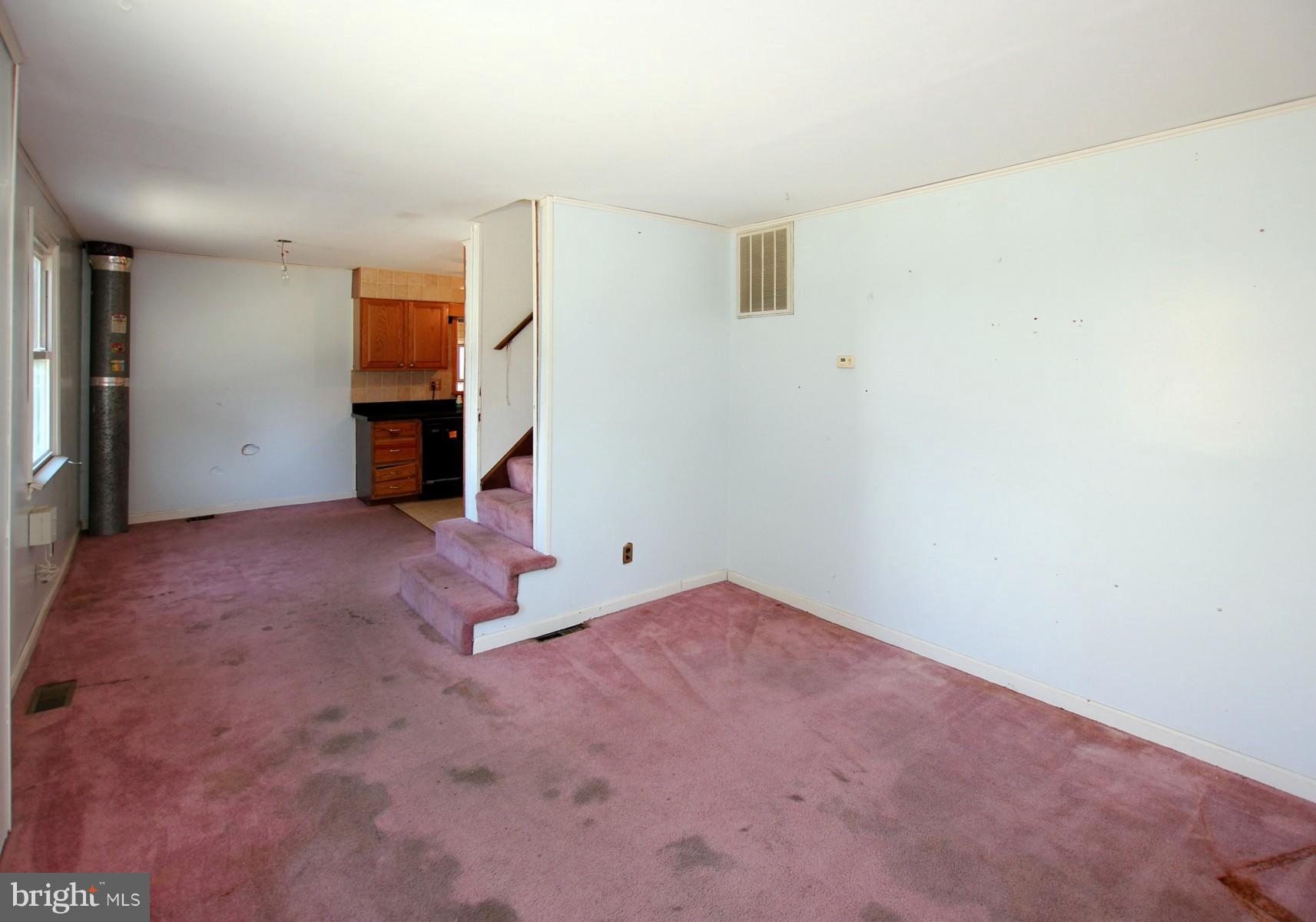8270 Bullneck Road Dundalk, MD 21222 - Photo 6 of 30 Interior (General)