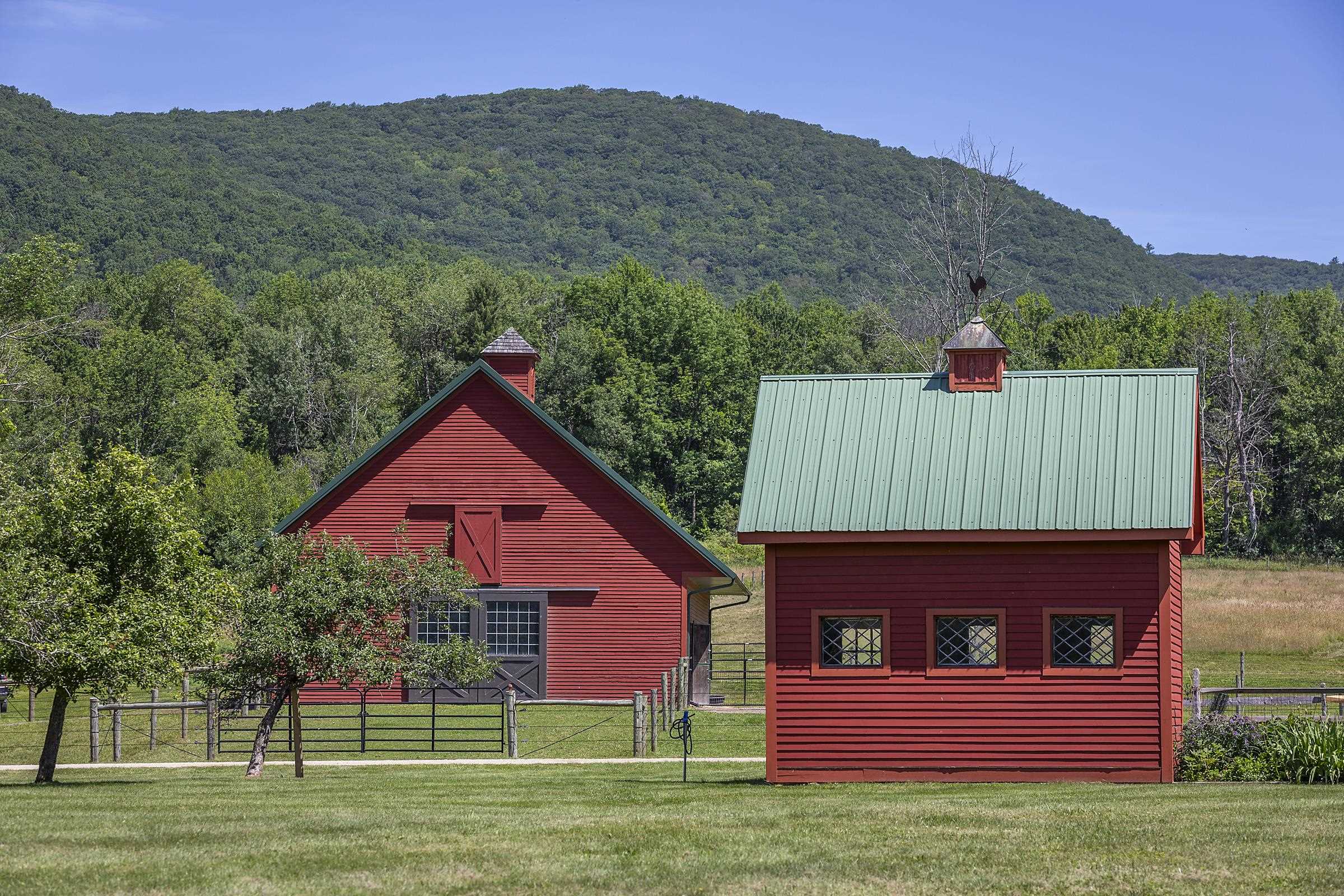 1268 Myers Road Shaftsbury, VT 05262 - Photo 3 of 60