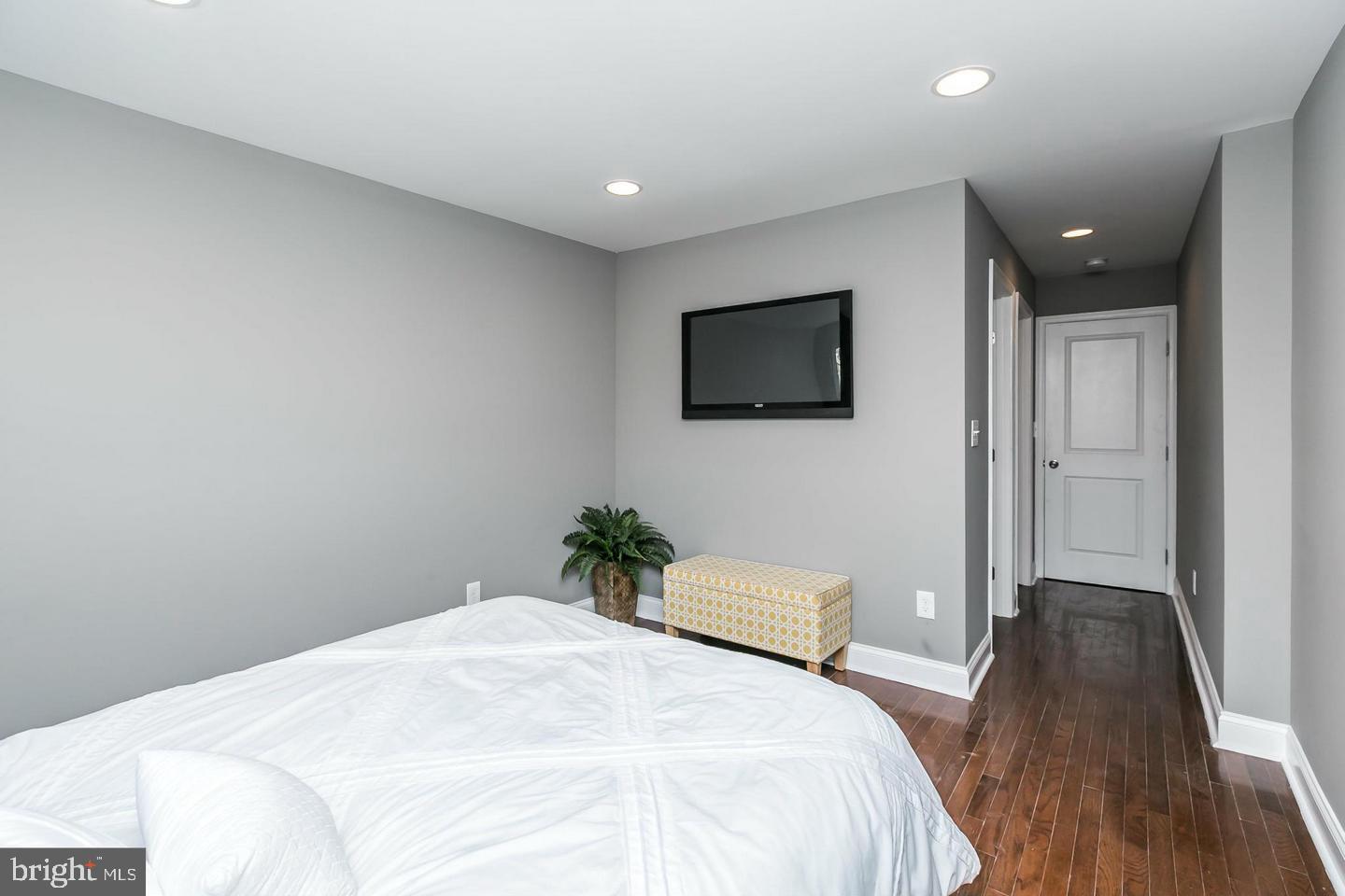 1505 Clarkson Street Baltimore, MD 21230 - Photo 17 of 30