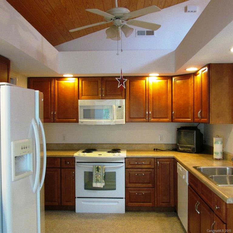 316 Plank Road Peachland, NC 28133 - Photo 7 of 24 Gallery Image 7