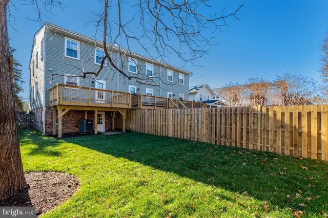 a view of a building with sitting area