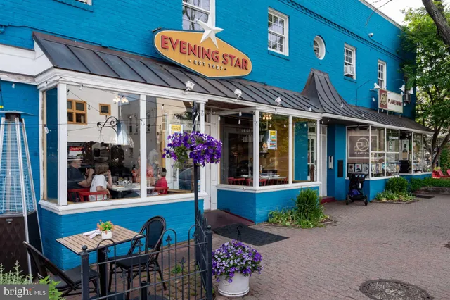 $1,200,000 | 216 East Duncan Avenue, Alexandria, VA 22301