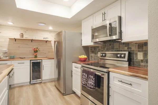 $2,700 | 287 Leisure World, Mesa, AZ 85206