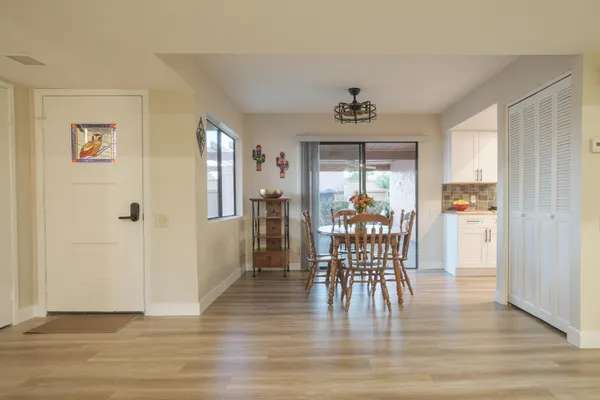 $2,700 | 287 Leisure World, Mesa, AZ 85206