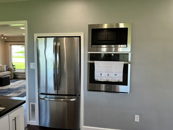 $249,000 | 3806 Eagle Heights Drive, Clinton, IA 52732