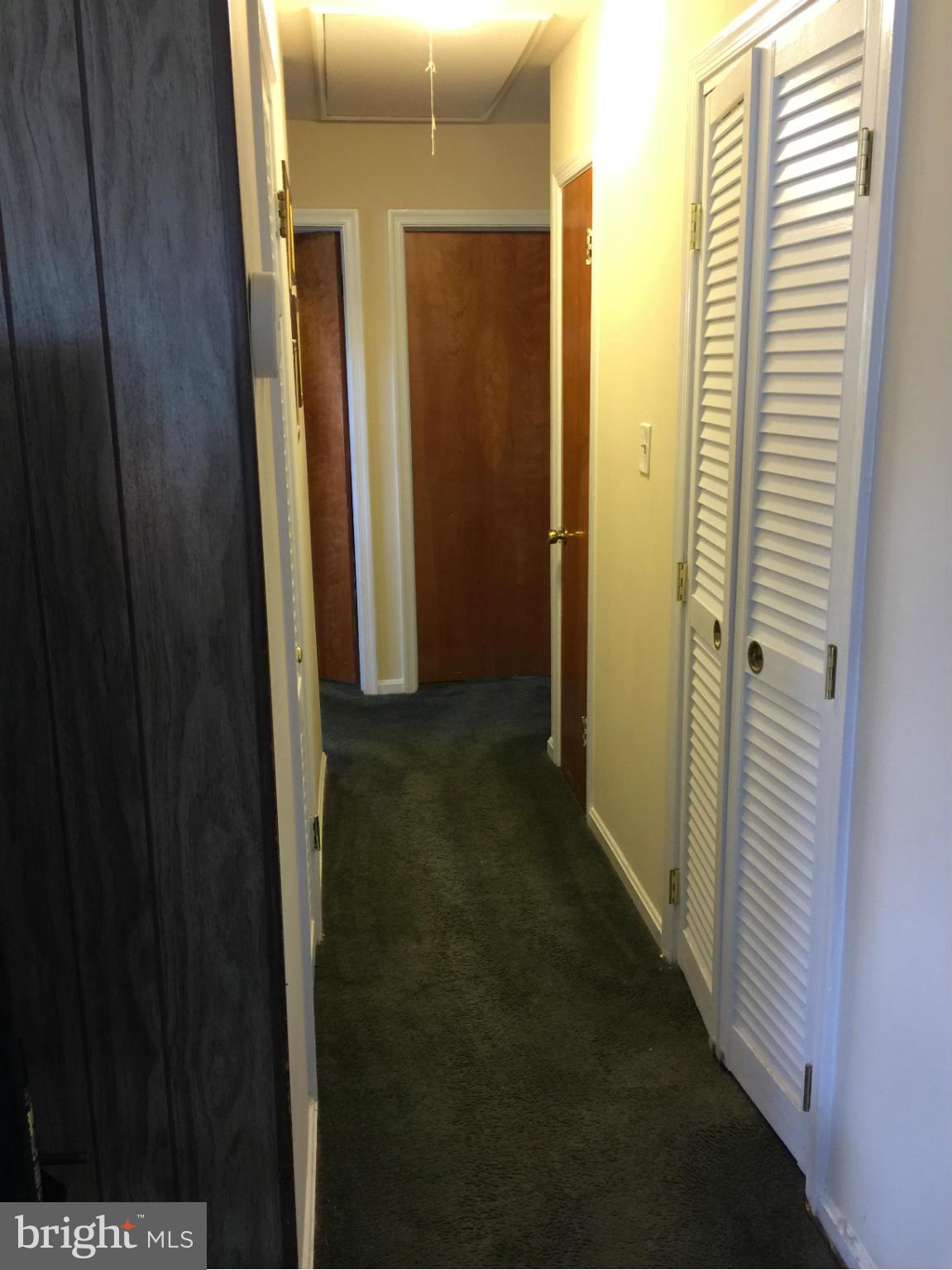 12020 Livingston Street Silver Spring, MD 20902 - Photo 4 of 17 Interior (General)