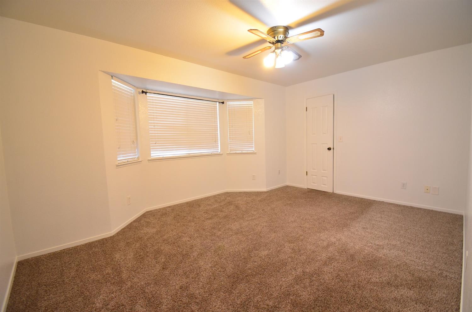 18569 Farallon Road Madera, CA 93638 - Photo 11 of 13 Gallery Image 11