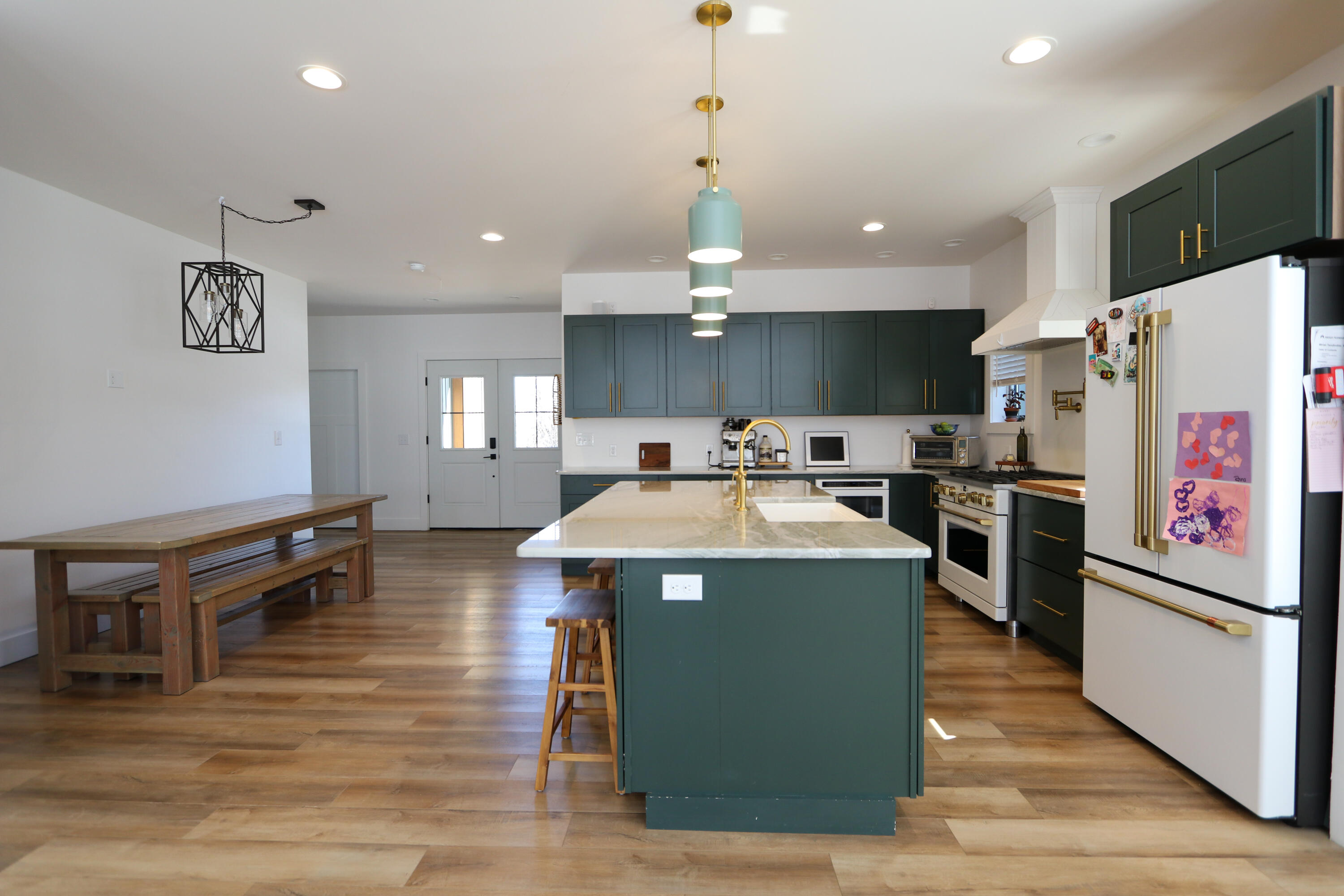 4 Lighthouse Road Plattsburgh, NY 12901 - Photo 7 of 63