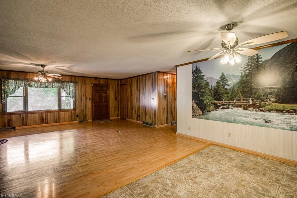 694 Welcome-Bethesda Road Lexington, NC 27295 - Photo 12 of 31 Gallery Image 12