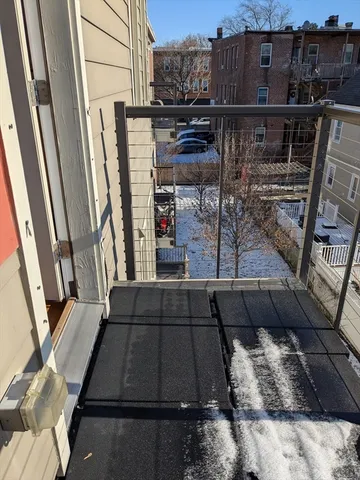 $2,377 | 8 Banton Street, Unit 303, Boston, MA 02124