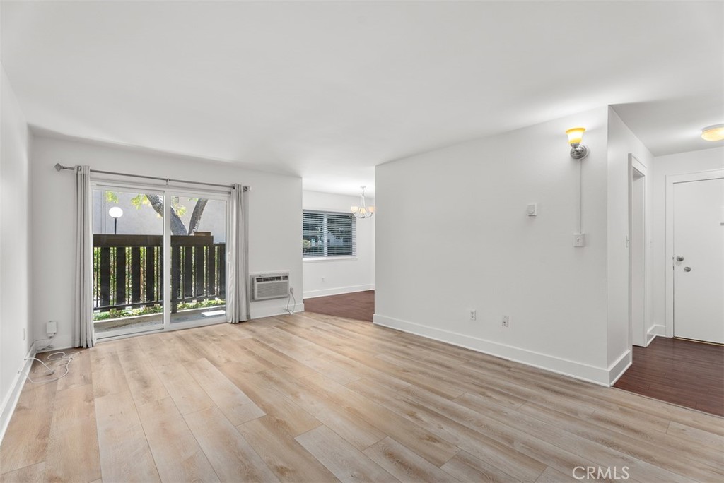 12200 Montecito Road, Unit F105 Seal Beach, CA 90740 - Photo 6 of 33