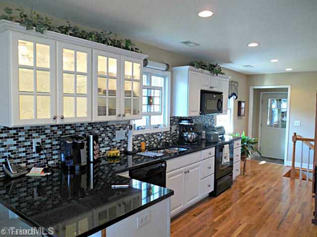1503 Warf Road Lexington, NC 27292 - Photo 2 of 14 Kitchen. Main Kitchen