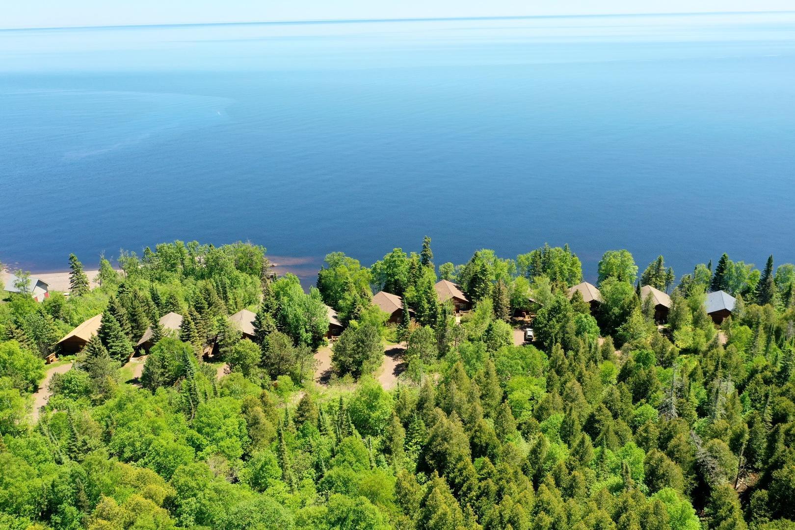 405 Cliffhouse Road Lutsen, MN 55615 - Photo 4 of 32