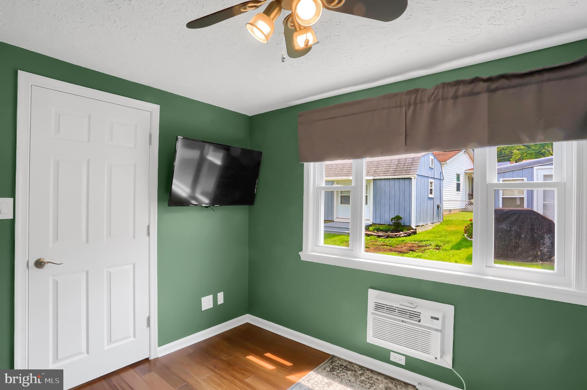 535 Compass Road East Middle River, MD 21220 - Photo 21 of 43