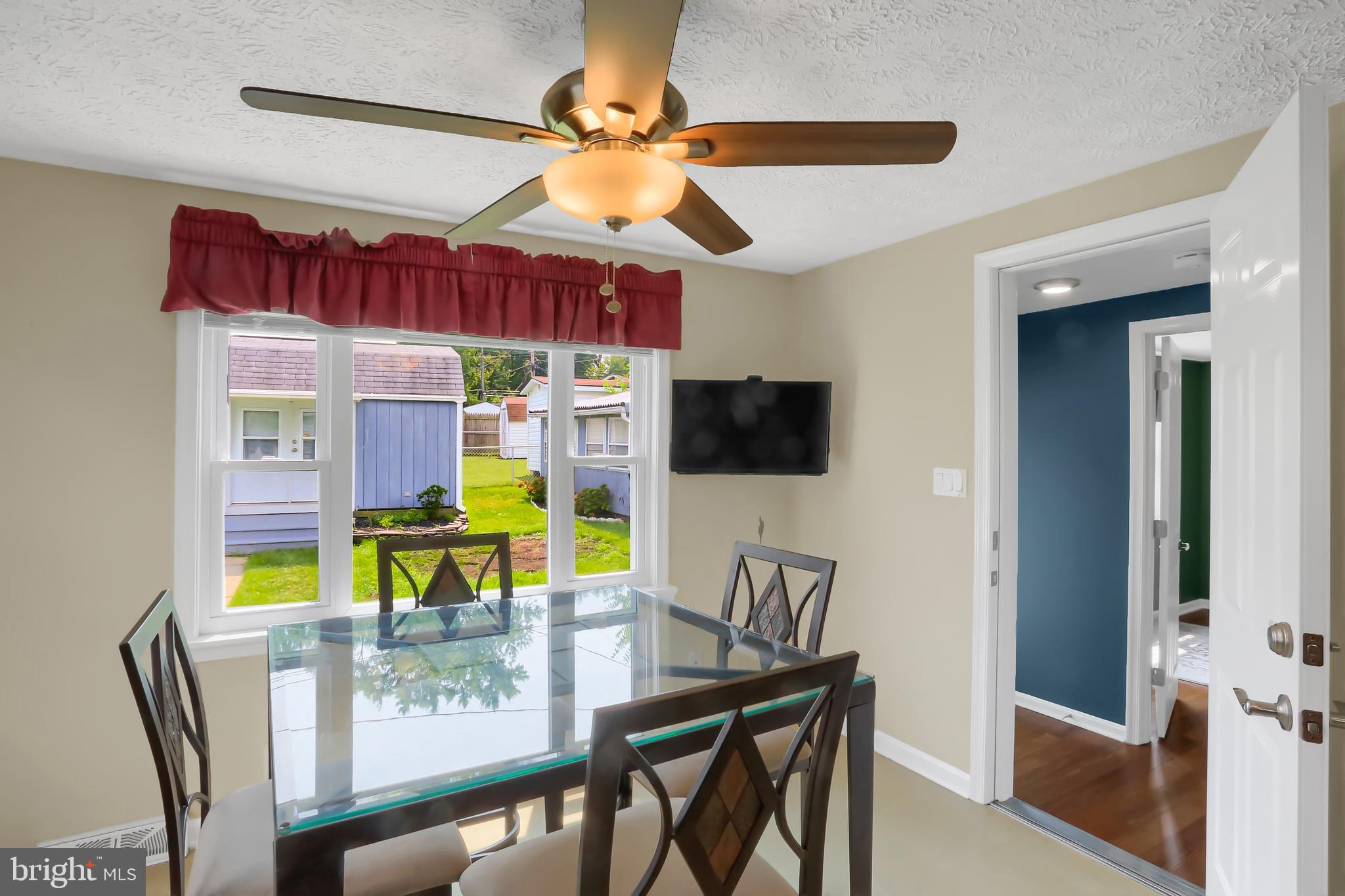 535 Compass Road East Middle River, MD 21220 - Photo 10 of 43 Dining Room