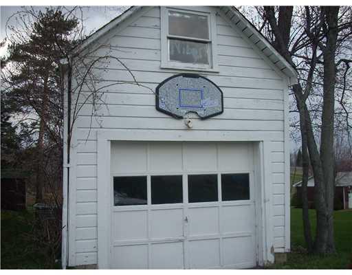 607 Blackburn Road Friedens, PA 15541 - Photo 12 of 18 Parking Lot/Garage. Front of detached one-car garage