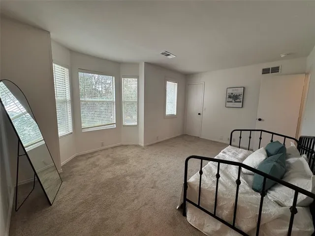 $1,900 | 902 Greene Way, Wylie, TX 75098