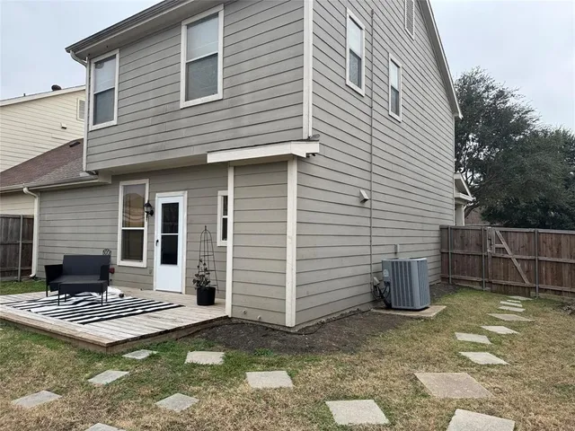 $1,900 | 902 Greene Way, Wylie, TX 75098