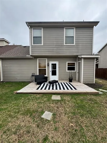 $1,900 | 902 Greene Way, Wylie, TX 75098