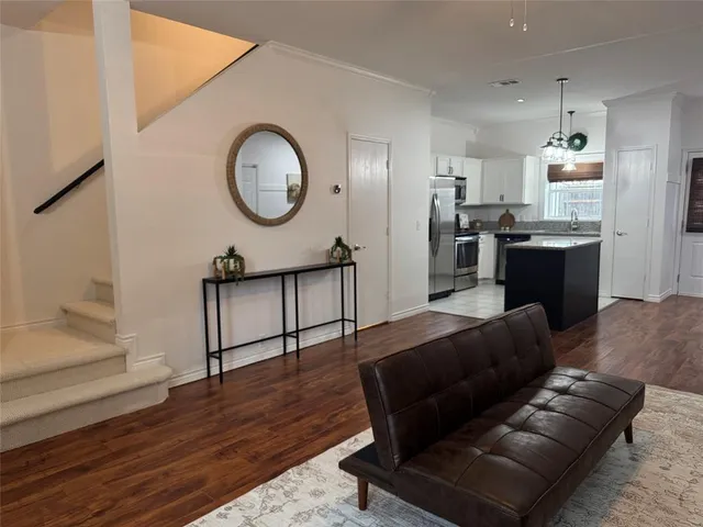 $1,900 | 902 Greene Way, Wylie, TX 75098