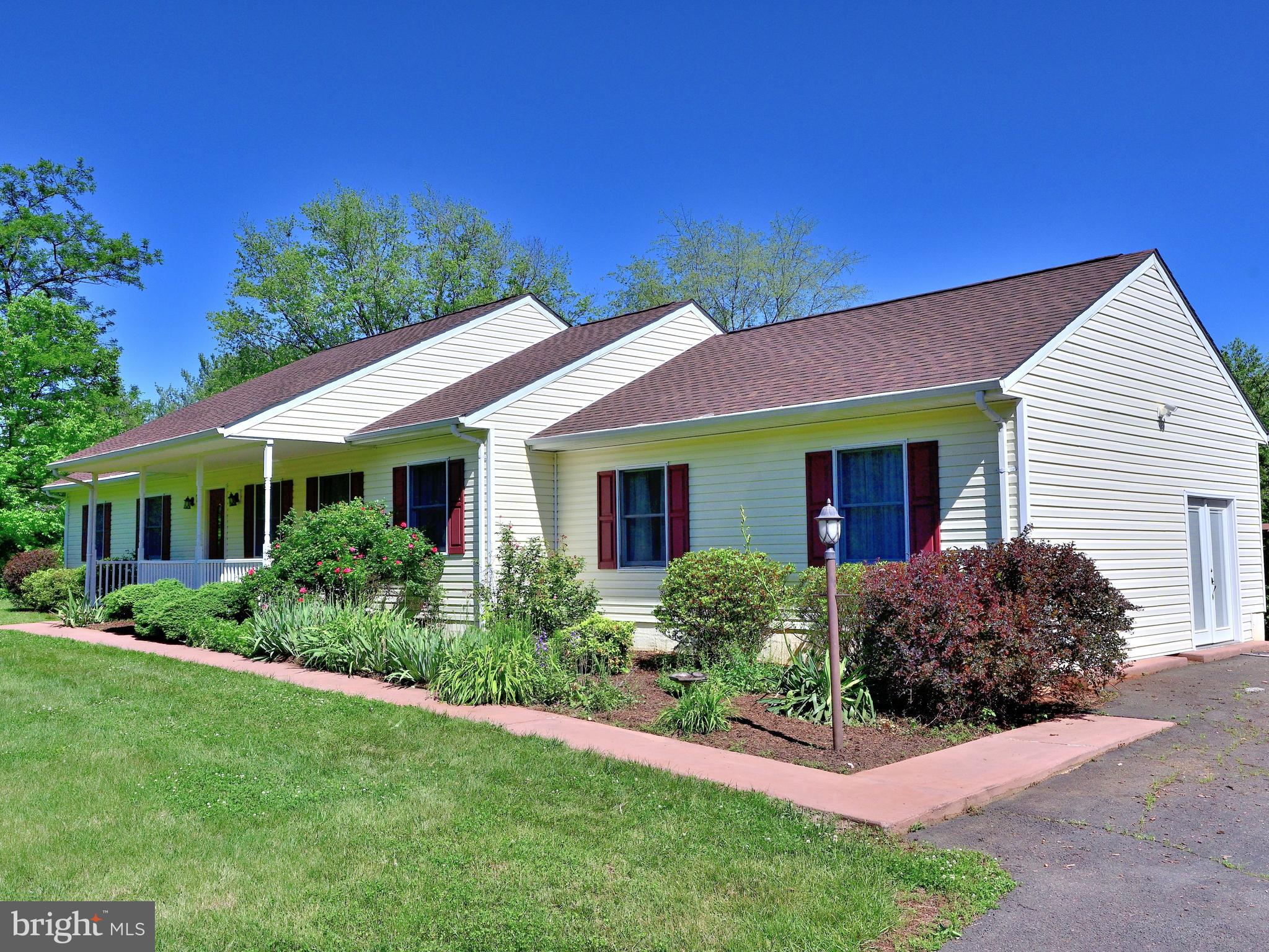 9597 Routts Hill Road Warrenton, VA 20186 - Photo 2 of 43