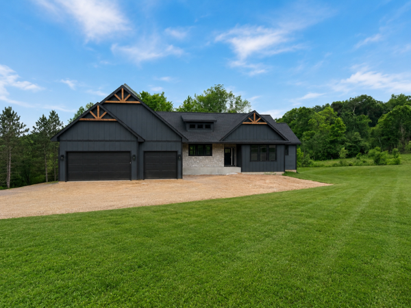 1189 60th Street Hudson, WI 54016 - Photo 1 of 1