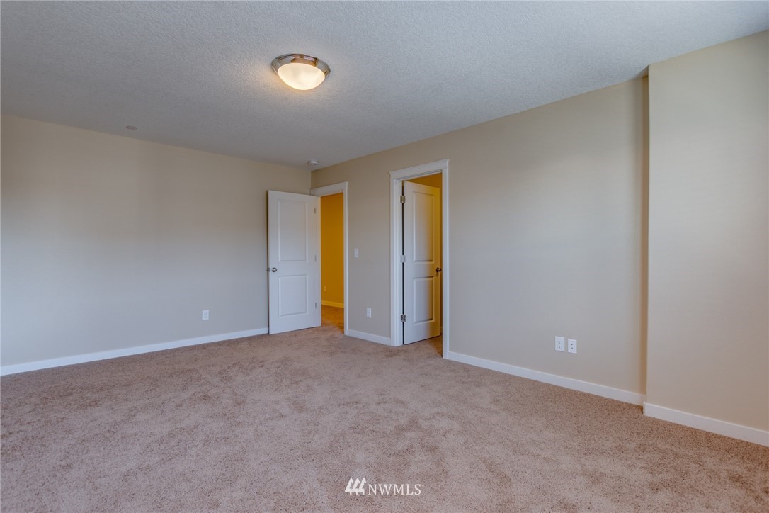 114 North 44th Place, Unit 21 Ridgefield, WA 98642 - Photo 11 of 22 Gallery Image 11