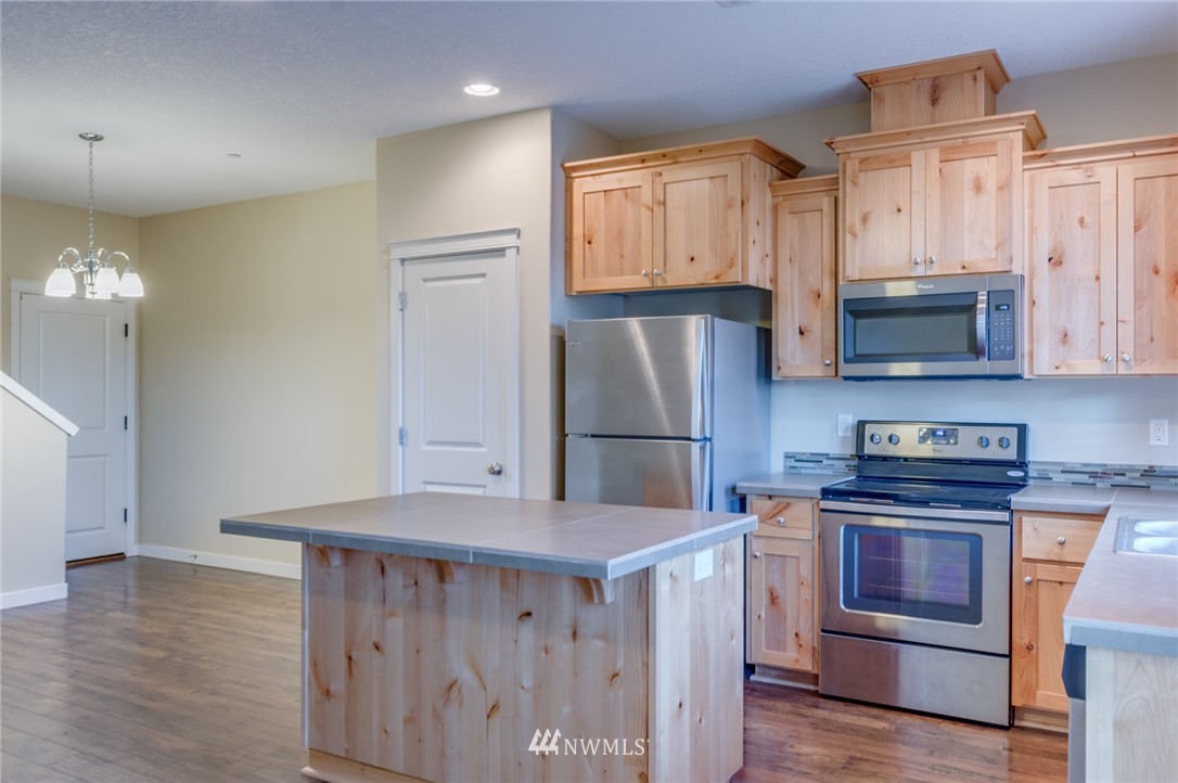 114 North 44th Place, Unit 21 Ridgefield, WA 98642 - Photo 6 of 22 Gallery Image 6