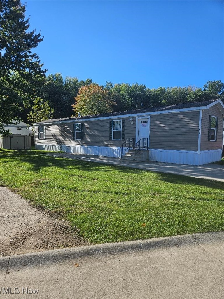 6610 Lear Nagle Road, Unit 108 North Ridgeville, OH 44039 - Photo 2 of 23 Gallery Image 2