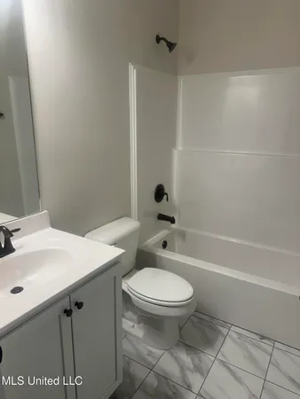 $367,300 | 932 Collie Drive, Hernando, MS 38651