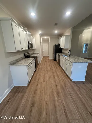 $369,800 | 932 Collie Drive, Hernando, MS 38651