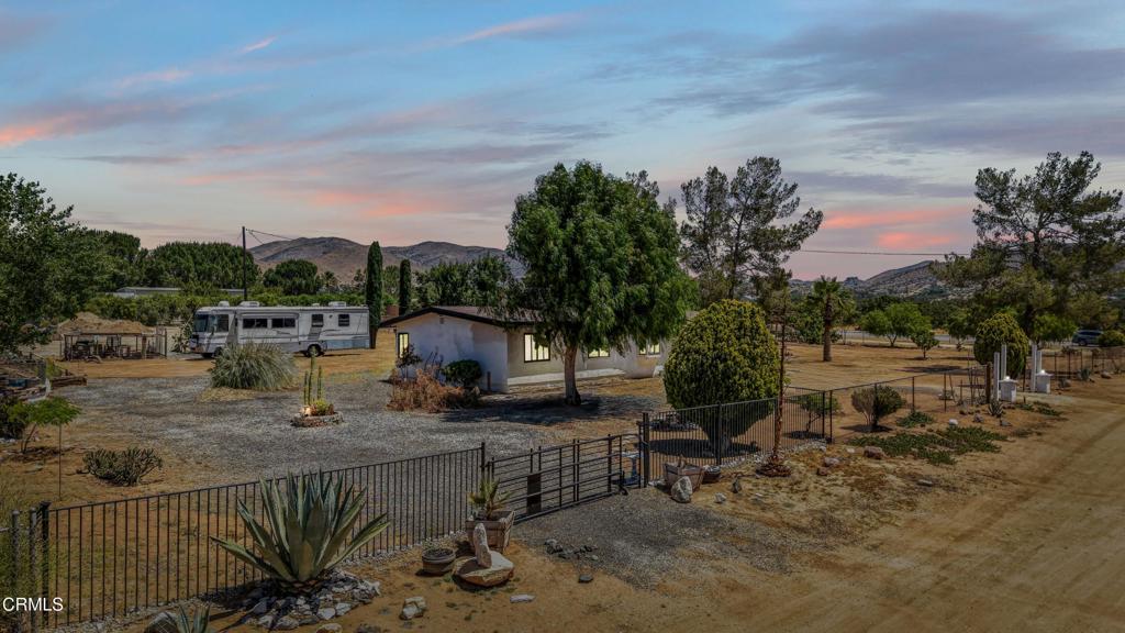 33011 Crown Valley Road Acton, CA 93510 - Photo 29 of 32