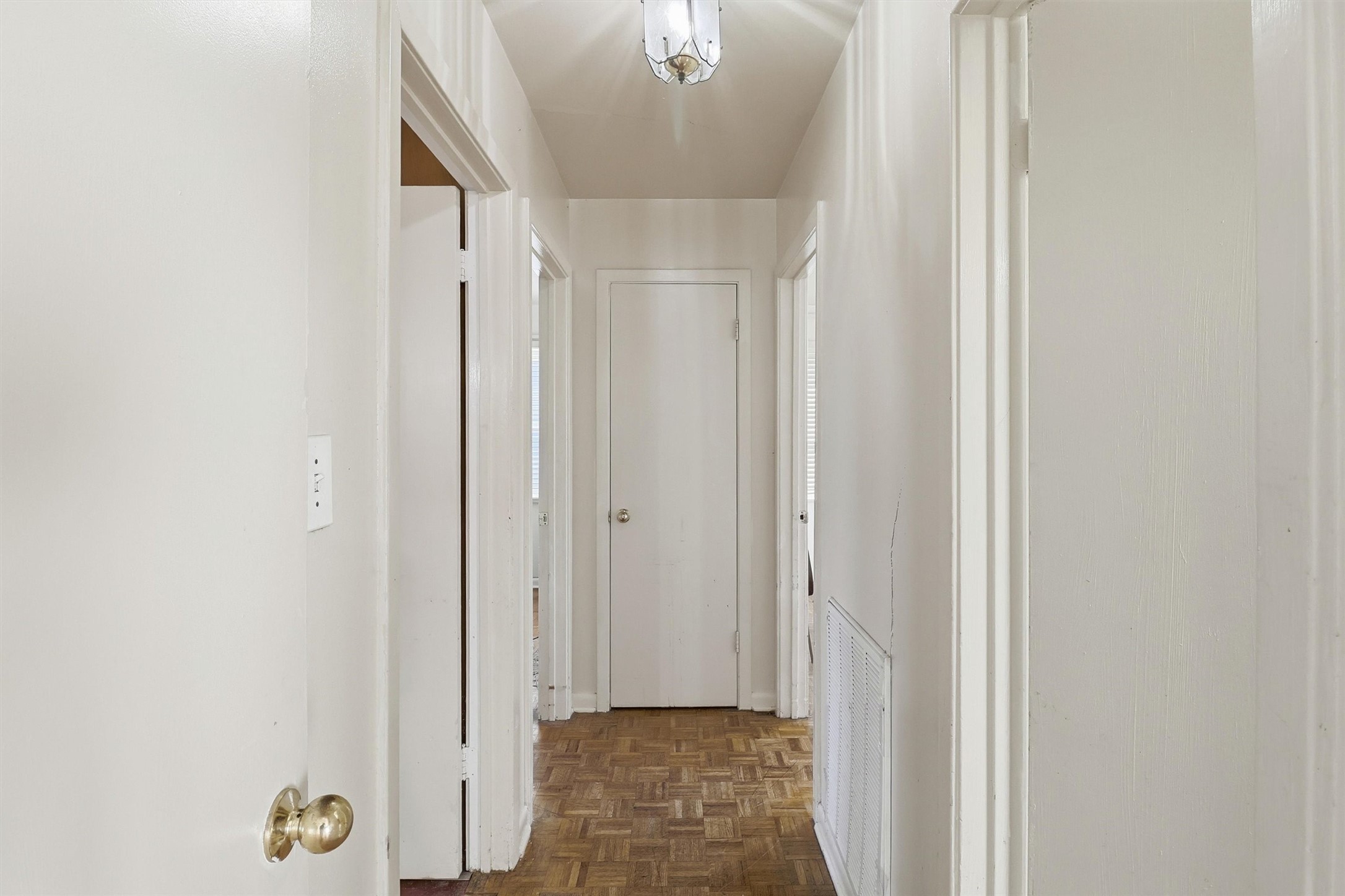 5215 Grace Point Lane Houston, TX 77048 - Photo 17 of 32