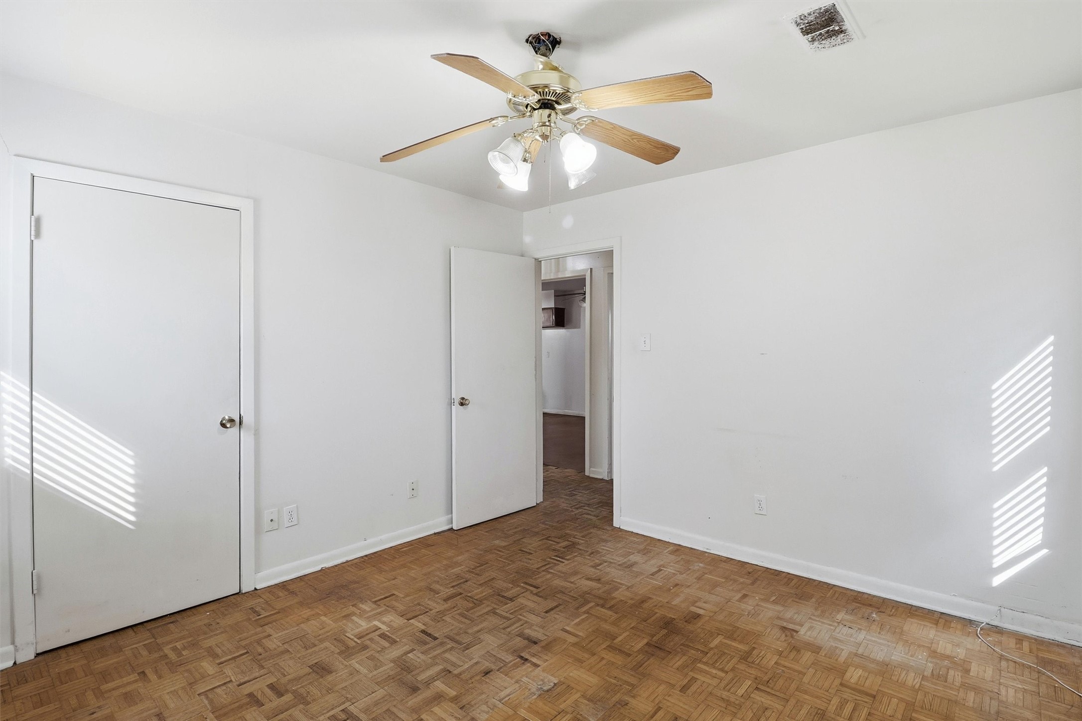 5215 Grace Point Lane Houston, TX 77048 - Photo 25 of 32