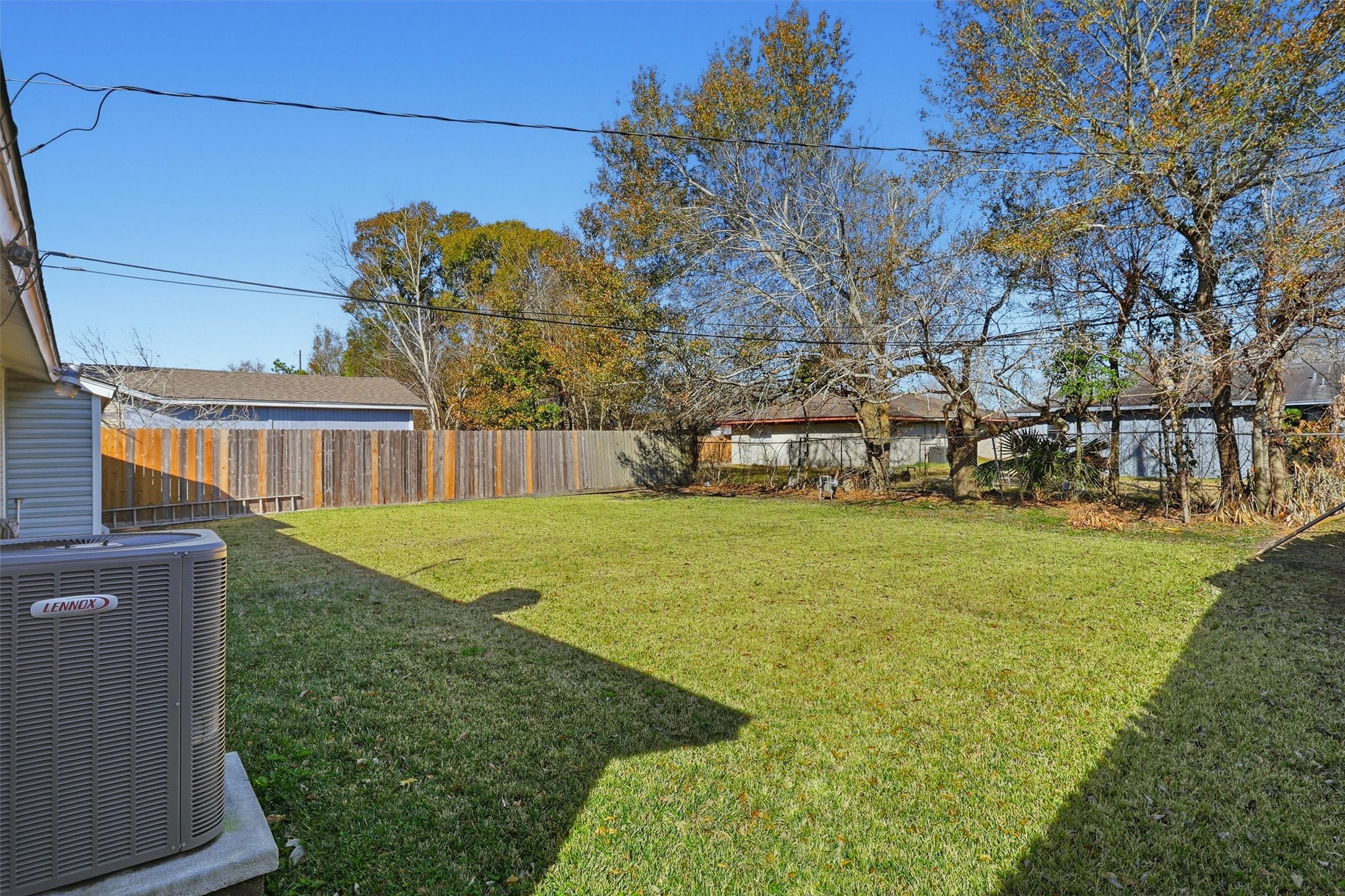 5215 Grace Point Lane Houston, TX 77048 - Photo 30 of 32